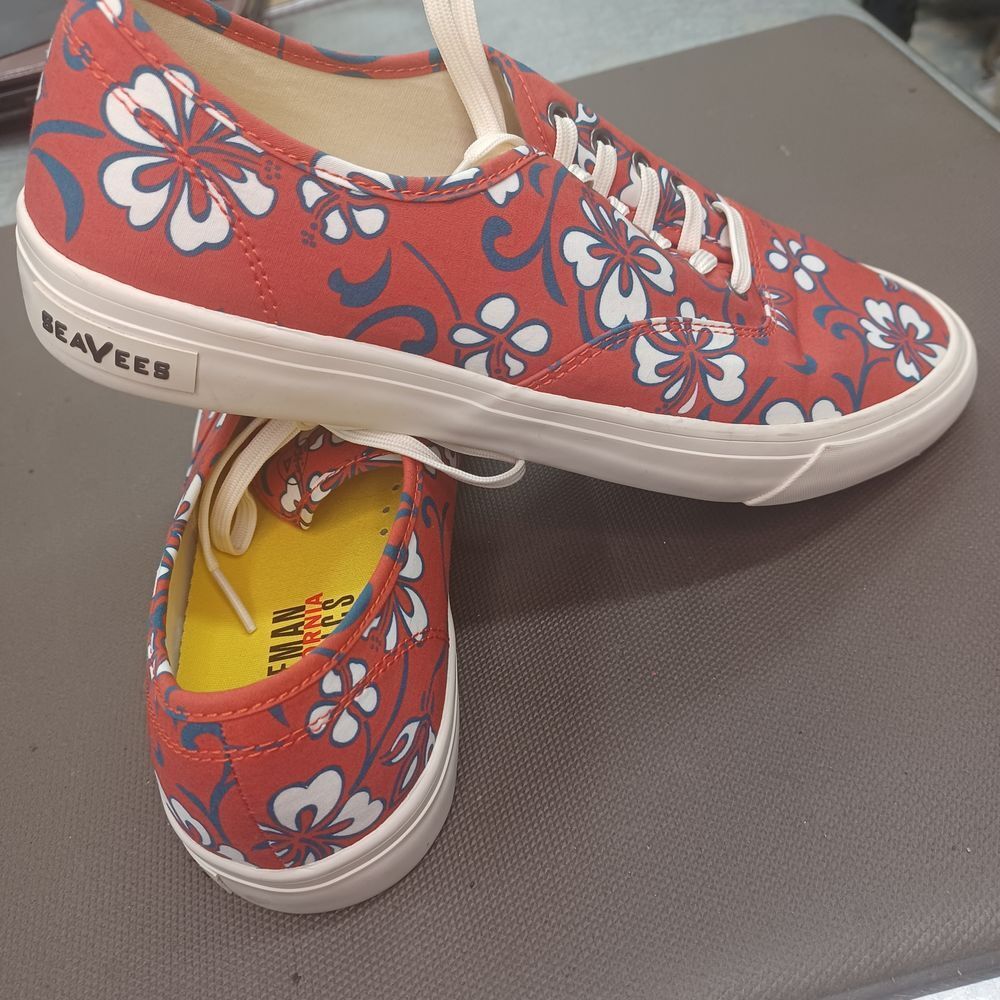 Hoffman California Fabrics Floral Canvas Sneakers ‎ Print Lace Shoes woman US 10